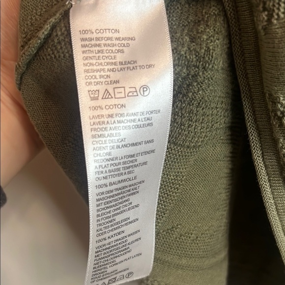 Tommy Bahama x Pendleton Green Textured 3/4 Sleeve Top - Picture 6 of 7